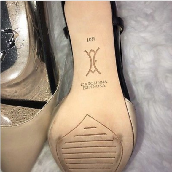 Carolinna Espinosa Pointed Toe Ankle Shoes - Picture 2 of 4